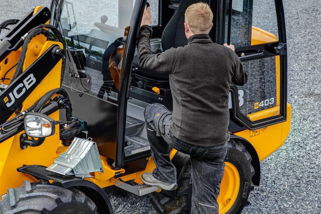 Diesel or electric wheel loaders: which is the better choice?