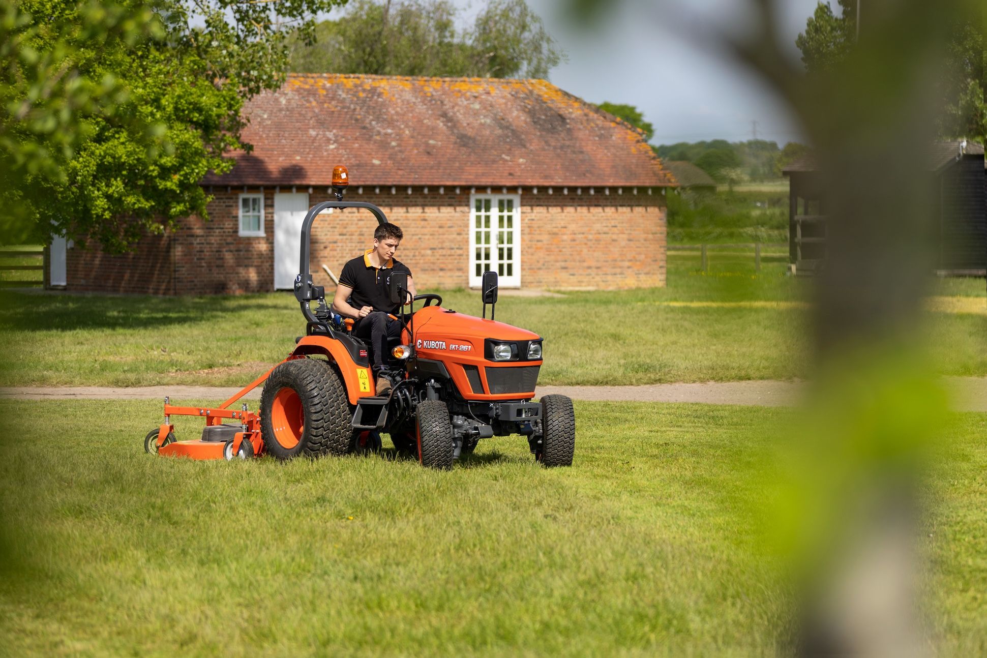 Auch Privatpersonen interessieren sich für Landtechnik.