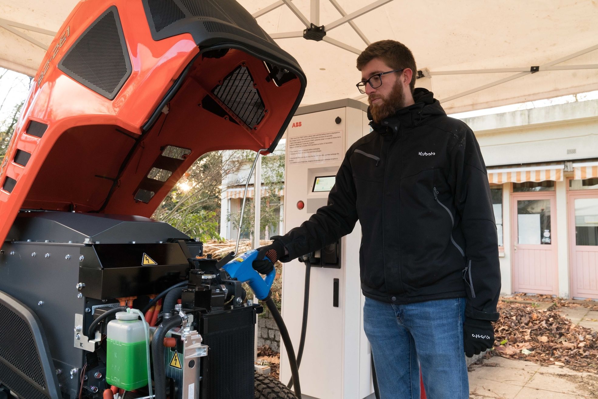 Traktoren mit E-Motor werden immer beliebter.